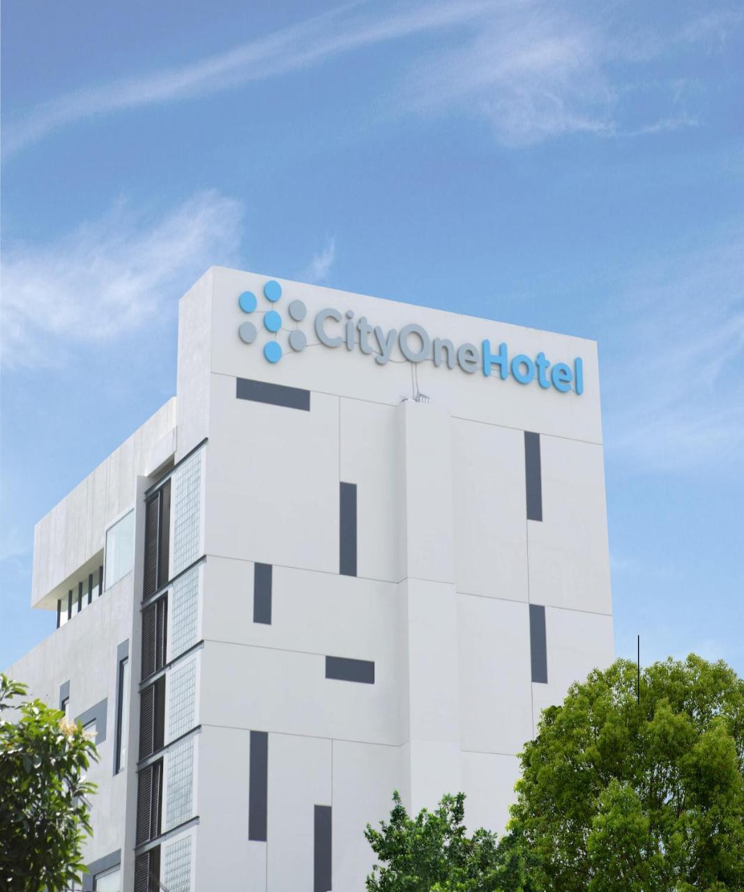 Citrip Hotel Simpang Lima Semarang Buitenkant foto